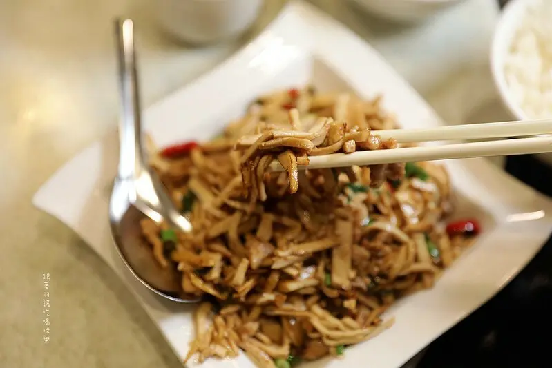 菜色豐富走平價路線的川浙名菜餐廳！經濟實惠聚餐餐廳推薦