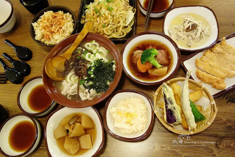 只今家庭料理+中山國中站+錦州街美食街的日式料理+體驗平價自助式餐點