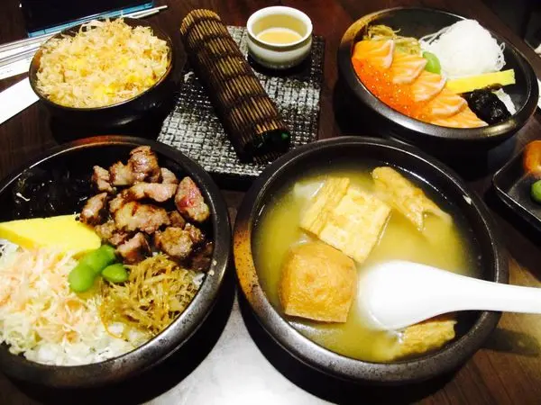 捷運六張犁站 ✿ 岡太郎家 ✿ 超隱密卻大排長龍的日式食堂!