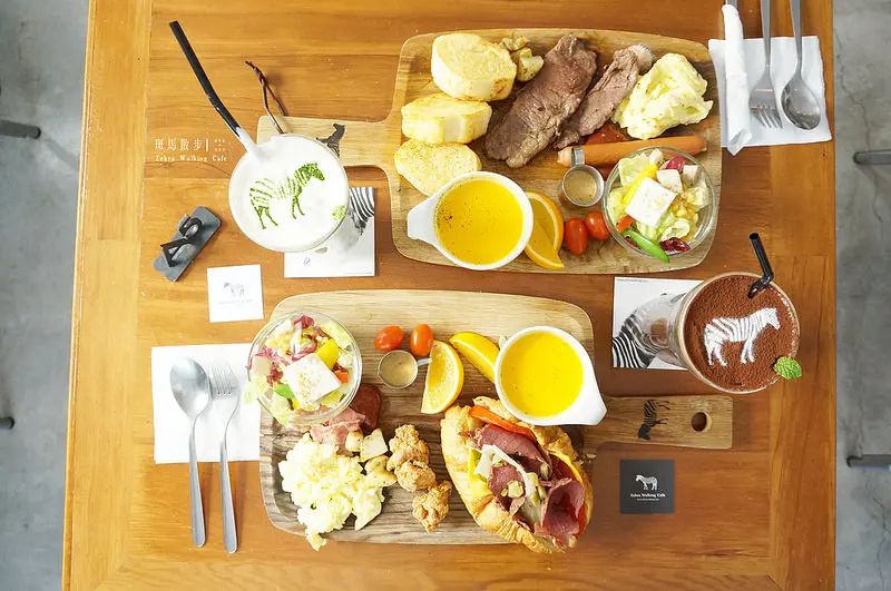 【台中西區】★斑馬散步Zebra Walking★老宅改建咖啡館の木盤早午餐｜台中美食 早午餐 咖啡館 硬骨魚覓食中