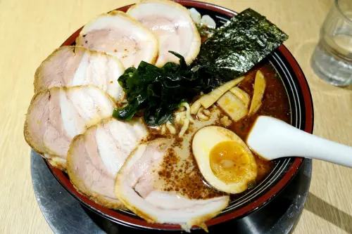 【高雄-前金區】屯京拉麵♥高雄漢神店