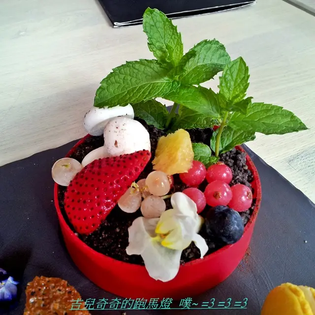 ＊台中 西區 咖啡瑪榭 Cafe Marche ＊～奇妙變化的分子料理 視覺口感的心感受