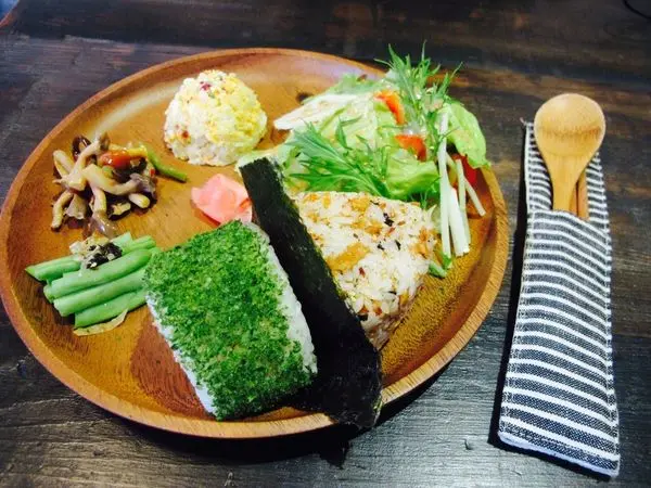 台南 ✿ kokoni cafe ✿ 超人氣 超殺底片 老屋日式早午餐!