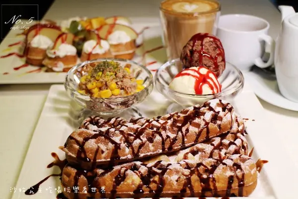 台北信義下午茶『No.5 Cafe』花朵鬆餅.咖啡.近松菸.捷運市政府站