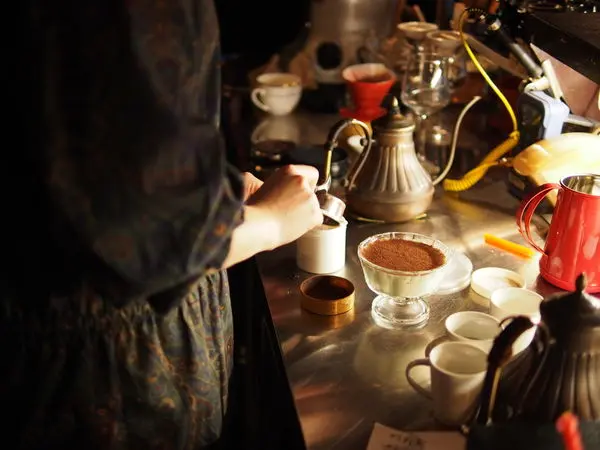 【秘氏咖啡】老上海風的古亭站隱藏巷弄咖啡廳