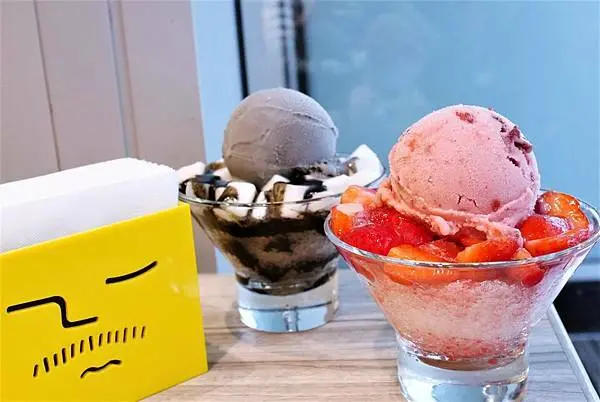 市政府甜點-ICE MONSTER微風松高店.沁涼消暑的草莓雪酪、煤礦雪酪.最純粹的美味.市政府美食.近市政府捷運站