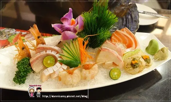 ♥新竹竹北日式料理♥▋東街日本料理-竹北店▋新鮮份量實在 平價推薦，適合同事聚餐家族聚會