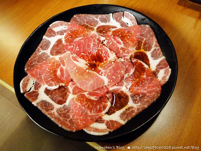 桃園美食 覓燒肉 尊爵大飯店斜對面 好吃燒烤推薦X尋尋覓覓就等這一味!