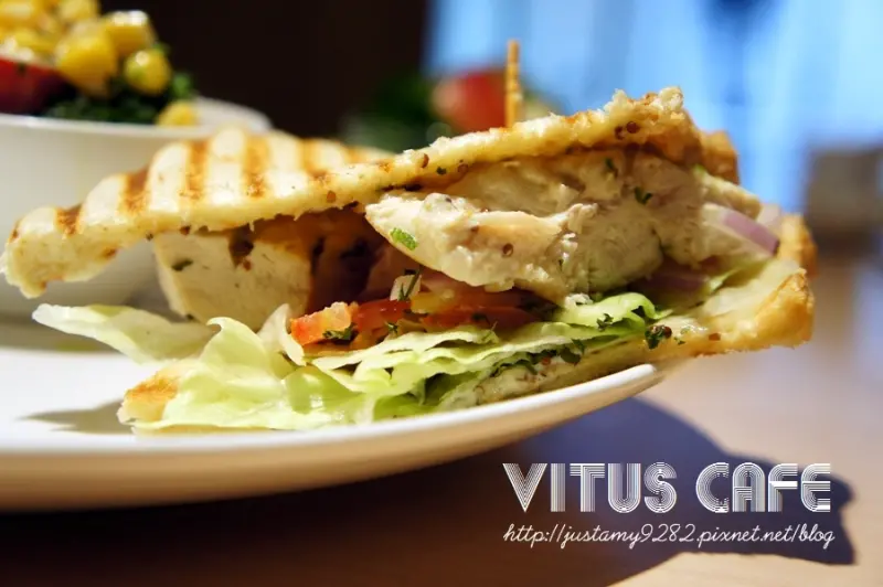 體驗 ☞ 台北市/松山區 ▍維圖斯咖啡 Café Vitus ▍不必在乎時光流逝~ 徜徉在咖啡香氣中的小確幸!!