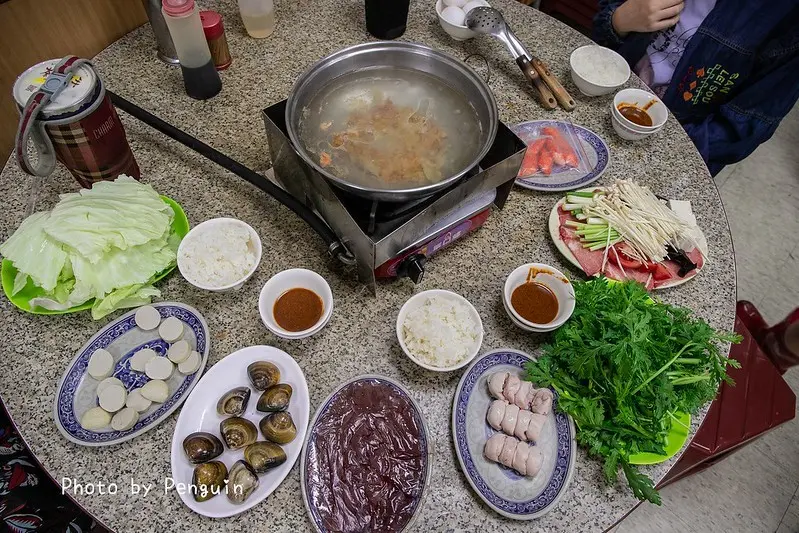 台南．中西區．松大沙茶爐．好吃平價．一年四季皆宜的火鍋。