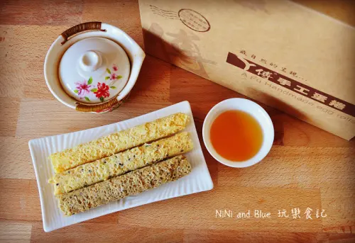 【宅配。伴手禮】ㄚ傅手工蛋捲，自然呈現。咖啡原豆磨碎的咖啡蛋捲超誘人