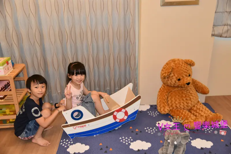 【宿。花蓮】藍天麗池飯店 ~ 近市區、地點便利、服務親切，兒童主題房讓小孩玩到瘋狂，直說下次還要再來。。