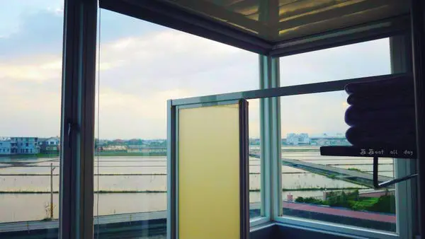 住宜蘭｜礁溪民宿，心還深陷在寧靜的世外桃源『綠野甜屋』