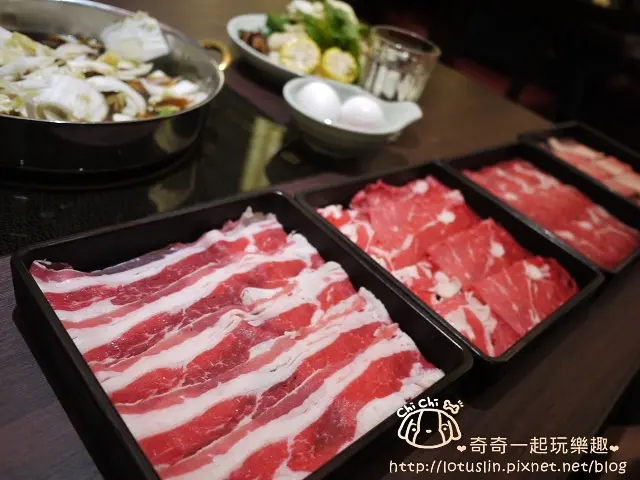 台南 南紡夢時代 Mo-Mo-Paradise 哞哞哞！吃到飽美味壽喜燒進攻台南啦~