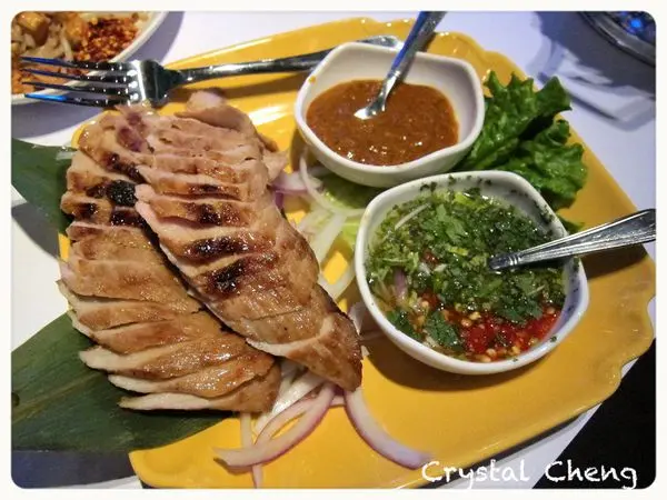 【台北好食推薦】南港 非常泰概念餐坊 好開胃泰式料理 嫩烤松阪豬好吃推薦！