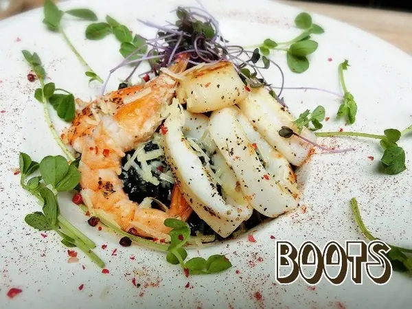 《試吃》Boots│小Boots有大驚喜　早午餐品嚐豐盛的紐約客牛排＠市府站              