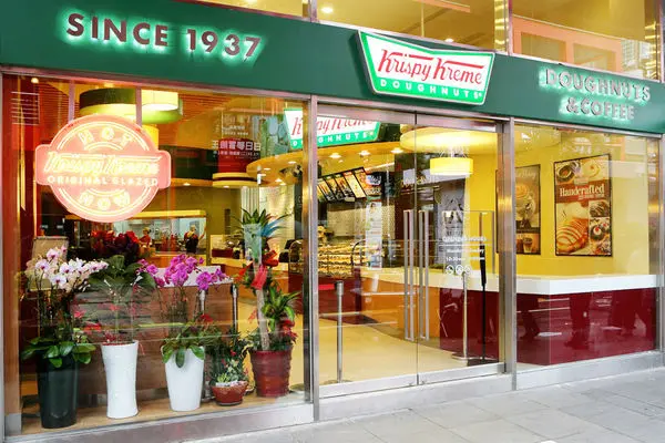 【台北信義區─美食】色彩繽紛甜甜圈世界的Krispy Kreme Doughnuts甜甜圈專賣店