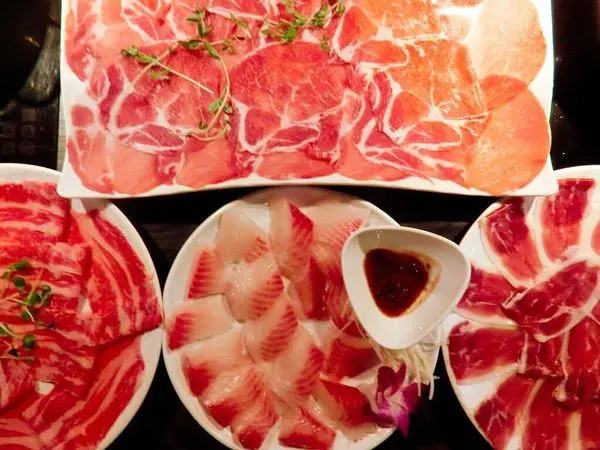 【中山國小/民權西路】好食多 肉肉肉肉 肉多到誇張的火鍋