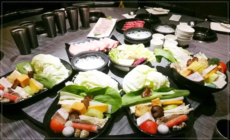 ♥新竹關新東路上餐廳♥▋鼎盛十里鍋物 個人小火鍋 涮涮鍋 裝潢超豪華根本是豪宅▋免費停車超方便 聚餐幾個人都可以開吃