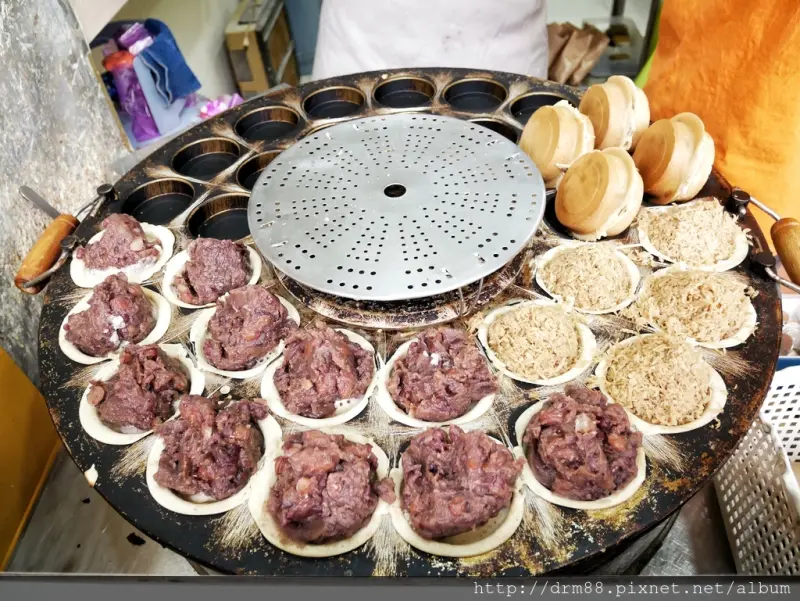 台北五大必吃車輪餅，紅豆餅餅推薦，爆漿，銅板美食＠瑪姬幸福過日子