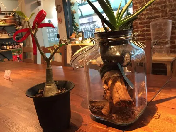 台北東門 FT cafe x shop - 近東門捷運站的咖啡店，不限時很悠哉