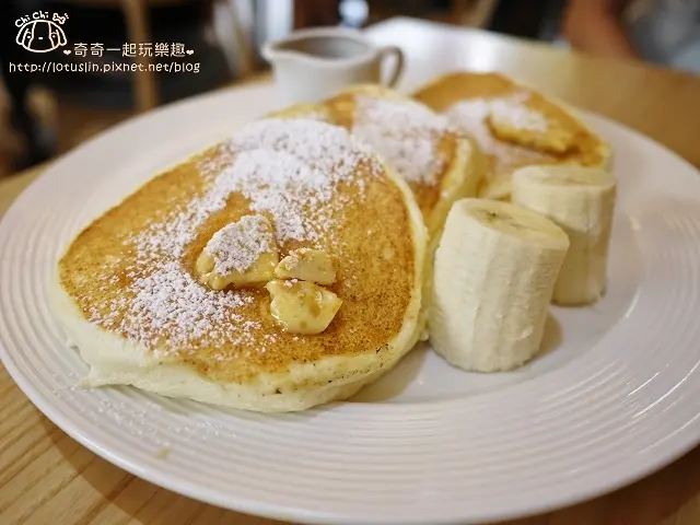 【台北東區．永春站】Colive Tea House-暖心系甜點 舒芙蕾鍋煎鬆餅