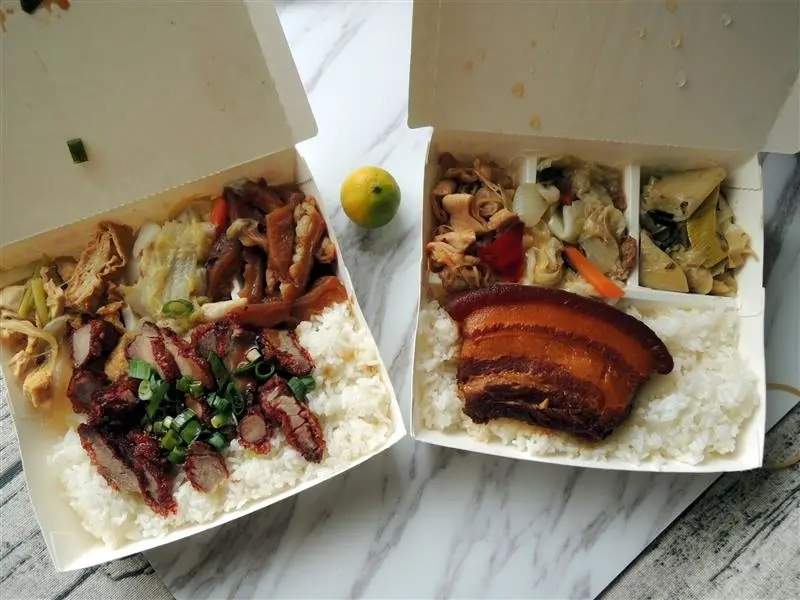 新店建國路 李家米粉湯 紅糟肉便當爌肉便當 小菜用心可以推薦~