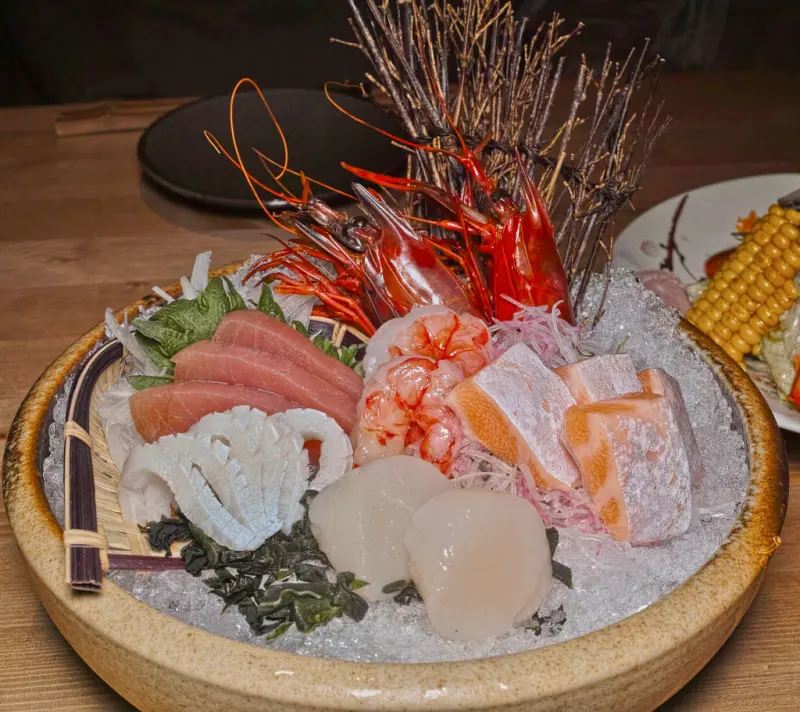 捷運市府站 平價又新鮮的《純》日本料理