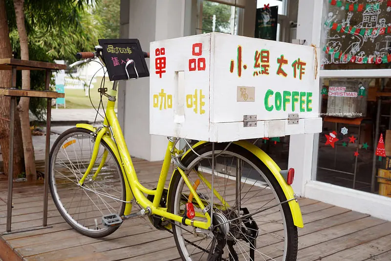 【台中西區】小緹大作 - 單品咖啡.李吉他台中直營店裡面.當吉他遇到咖啡.勤美誠品.草悟道.CMP Block reborn 勤美術館旁