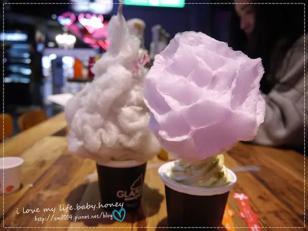 【美食】棉花糖+冰淇淋另類新吃法 烏雲棉花糖。隱藏版花朵棉花糖冰淇淋。韓國 GLAM AIR 新光三越 A11