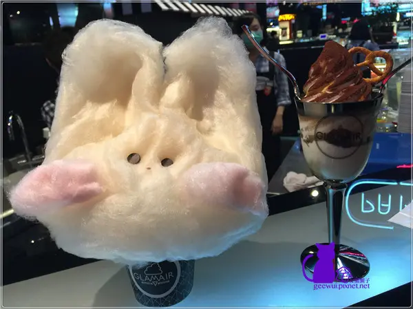 台北的少女系夢幻甜點！來自韓國的GlamAir冰品專賣店正上演著棉花糖碰到冰淇淋要先吃那一味＆只有妳知道～快帶我走的提拉米蘇霜淇淋初體驗！        
      