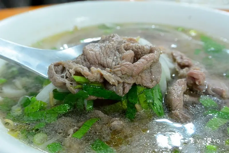 台北市大安區 捷運信義安和站 通化夜市 阿香越南牛肉河粉 平價小吃