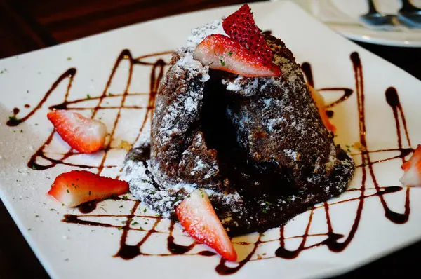 │食記│台北/信義區-鄰居家 Next Door(松菸店)♪松菸附近推薦濃濃工業風餐廳