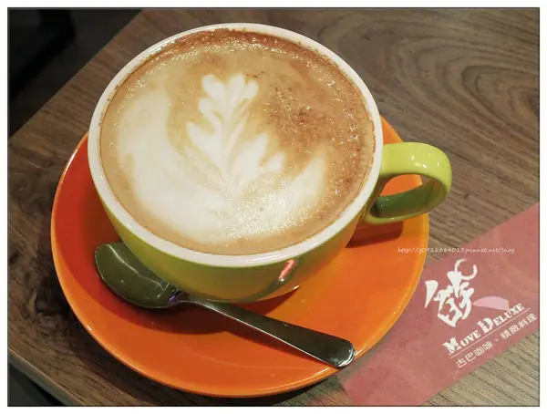 【台北】信義區。捷運市政府站。古巴咖啡/義式料理/早午餐/商業午餐。巷弄美食「Move Deluxe燄」濃郁夠味又好食的松露雜菇燉飯