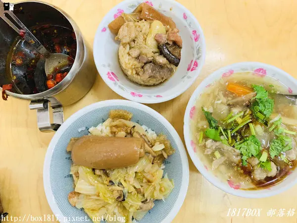 【彰化。北斗】阿美姐香菇高麗菜飯。奠安宮對面。北斗傳統美食