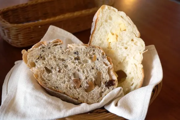 [台東市區]曙光森林：窯烤麵包早午餐              