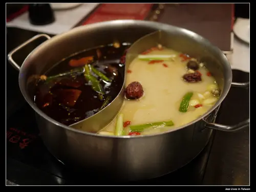 [老四川南京店] 麻辣鍋吃來吃去依舊還是老四川好~~~