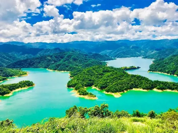 石碇必遊景點│尋找傳說中超美秘境│鱷魚島│蚯蚓坑│許家麵線│石碇老街一日遊