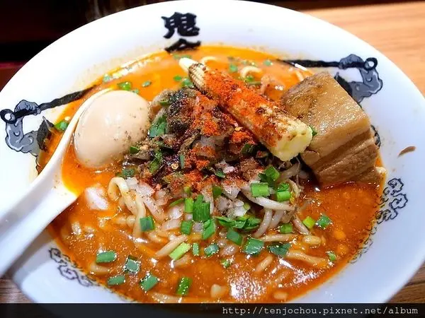花花，甲飽沒【台北食記】鬼金棒辣麻味噌拉麵 來自日本重口味濃郁美食 中山站南西商圈必吃餐廳推薦
