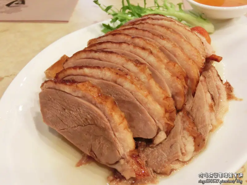 《美食推薦》【新竹竹北】星上星港式飲茶。精緻創意港式料理 貼心附設兒童遊戲區 新竹必吃美食推薦(文末贈獎)