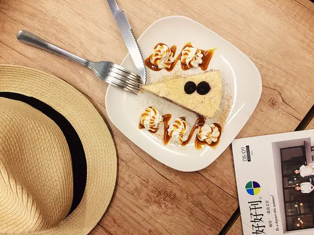 【松山區／中山國中站】Milkglider Latteart- 牛奶滑翔機 冠軍拉花達人