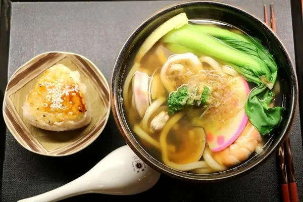 【羽諾食記】鳳朝三味手作咖啡館●木柵手作咖啡館●烏龍麵&丼飯&甜點&手作咖啡●文山區推薦美食              