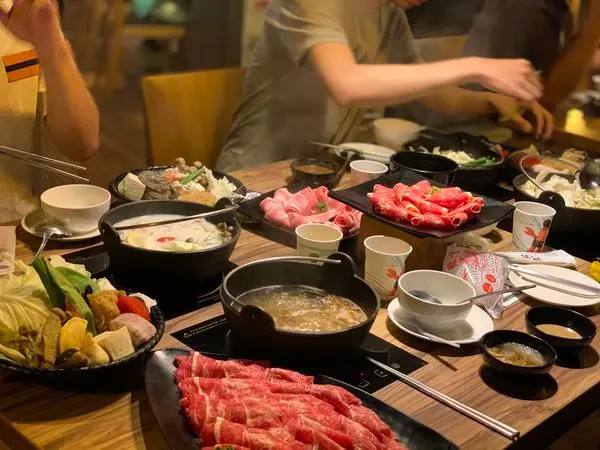 [ 台北美食 ] 築間幸福鍋物 南京一、二店  夏天還是要吃鍋物與朋友聚會餐廳推薦