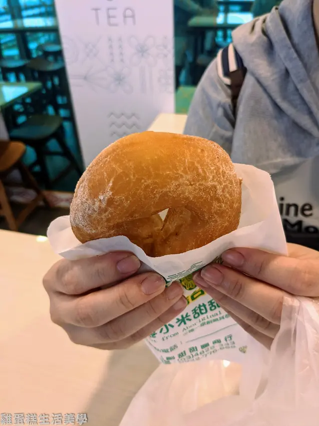【屏東食記】霧台葒藜小米甜甜圈 - 口感外酥內Q，探訪小米甜甜圈的故鄉