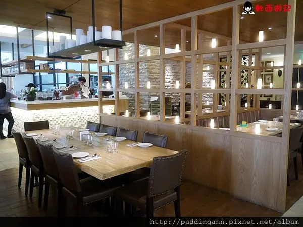 [食記]高雄鳳山 Le Pere 爸爸私廚 輕食•烘培坊 CP值超高異國料理 西式主餐麵包輕食也美味~