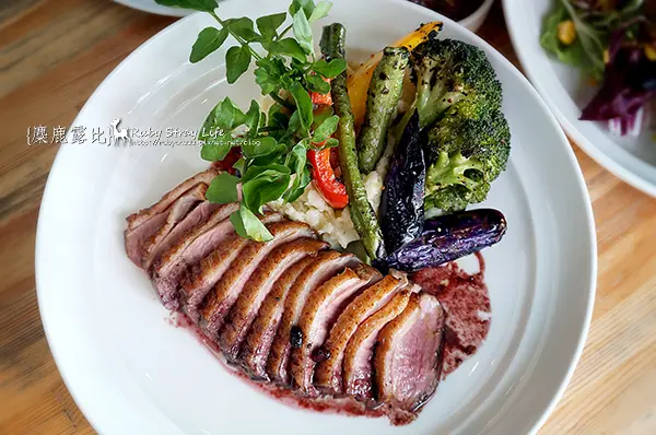 【Taverna Del Ray 雷蒙小酒館】從果園移到動物園的陽光好食