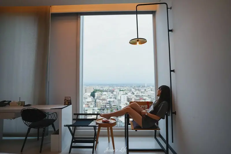 【台南東區｜住宿】台南老爺行旅。台南飯店住宿推薦，緊鄰南紡購物中心，商務房型，服務貼心，房間景觀好