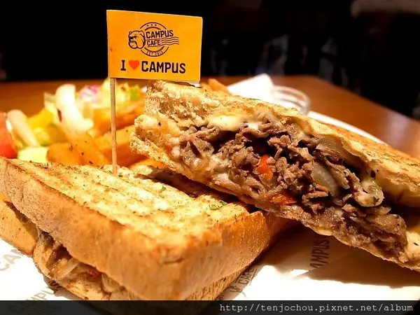 花花，甲飽沒【台北食記】CAMPUS CAFE 康熙來了推薦!大份量爆料帕尼尼 東區美式餐廳推薦