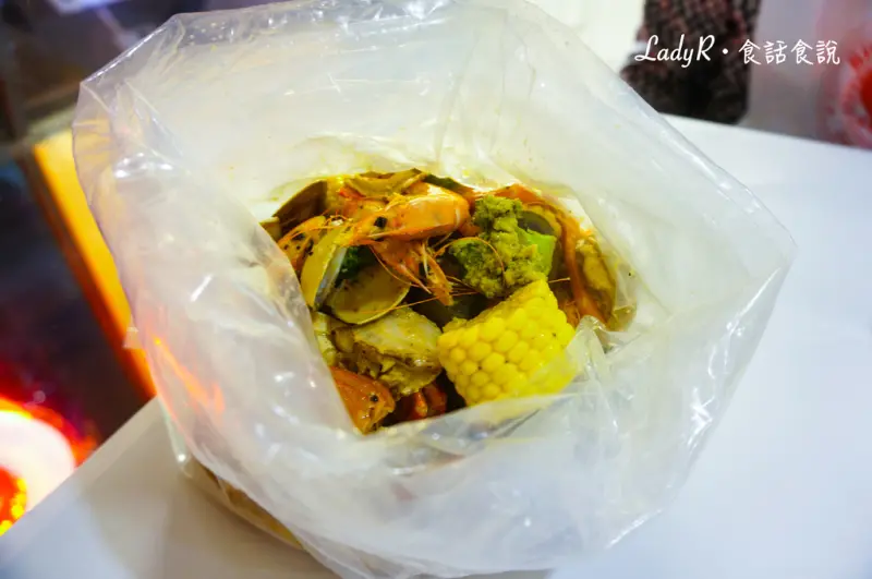『台北"食話食說』L.A來的美式麻辣海鮮，Brookhurst Seafood Bar，重口味海鮮愛好者必訪