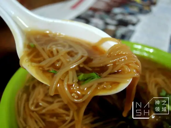 [捷運淡水美食] Nash 吃 湯頭好棒棒的 阿倍大腸麵線